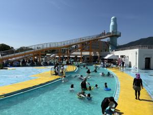 流水プール